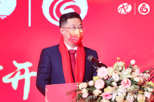 4湯溝酒業(yè)黨委書記、董事長(zhǎng)朱耀匯致辭